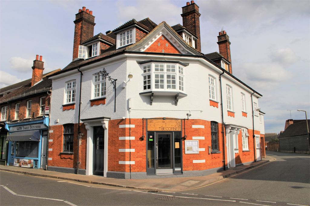 Property photo 1 of 13