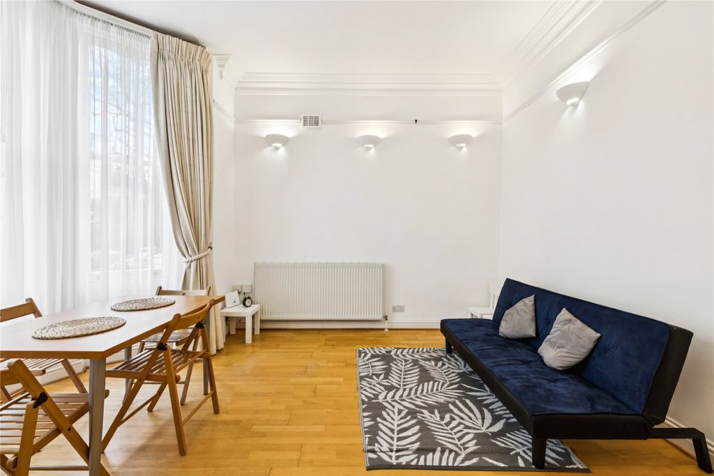 Property photo 1 of 16 Picture No. 17