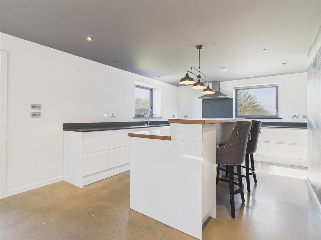 Property photo 2 of 14 Dining Room.Jpg