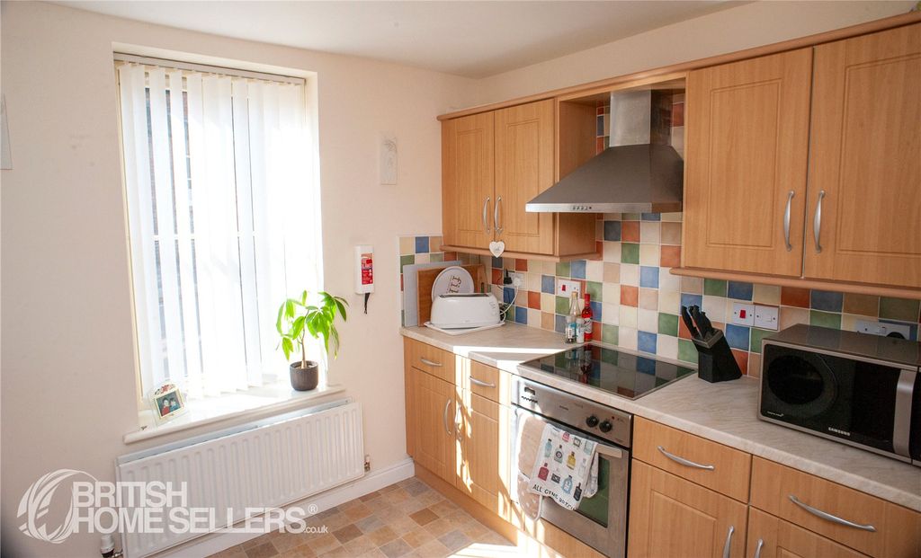 Property photo 2 of 26 Picture No. 45