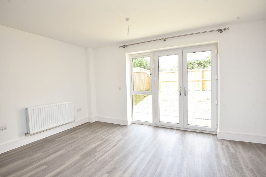 Property photo 3 of 13 Ajp_2878