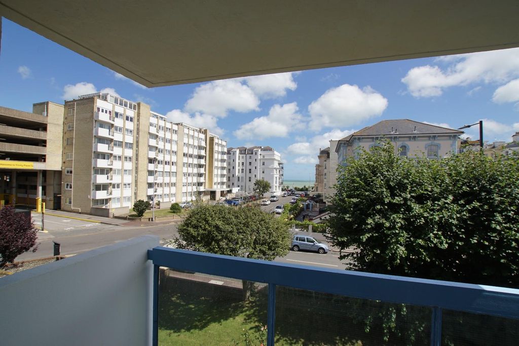 Property photo 2 of 2 Dsc04637.Jpg