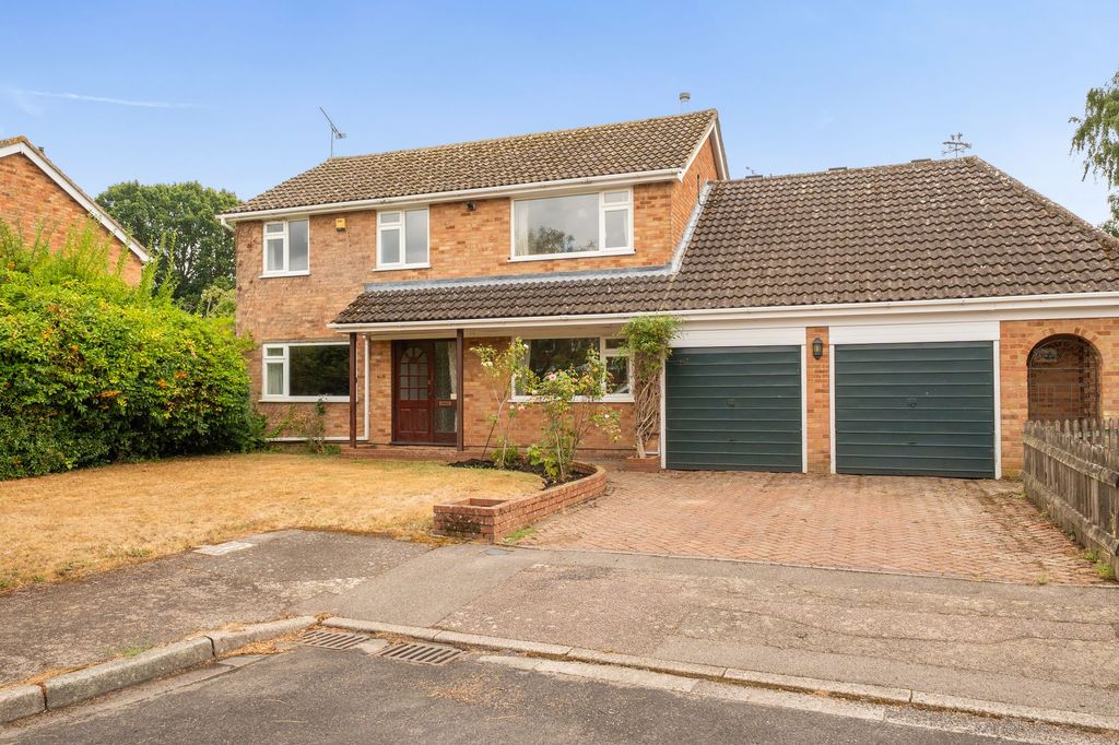 Property photo 1 of 24