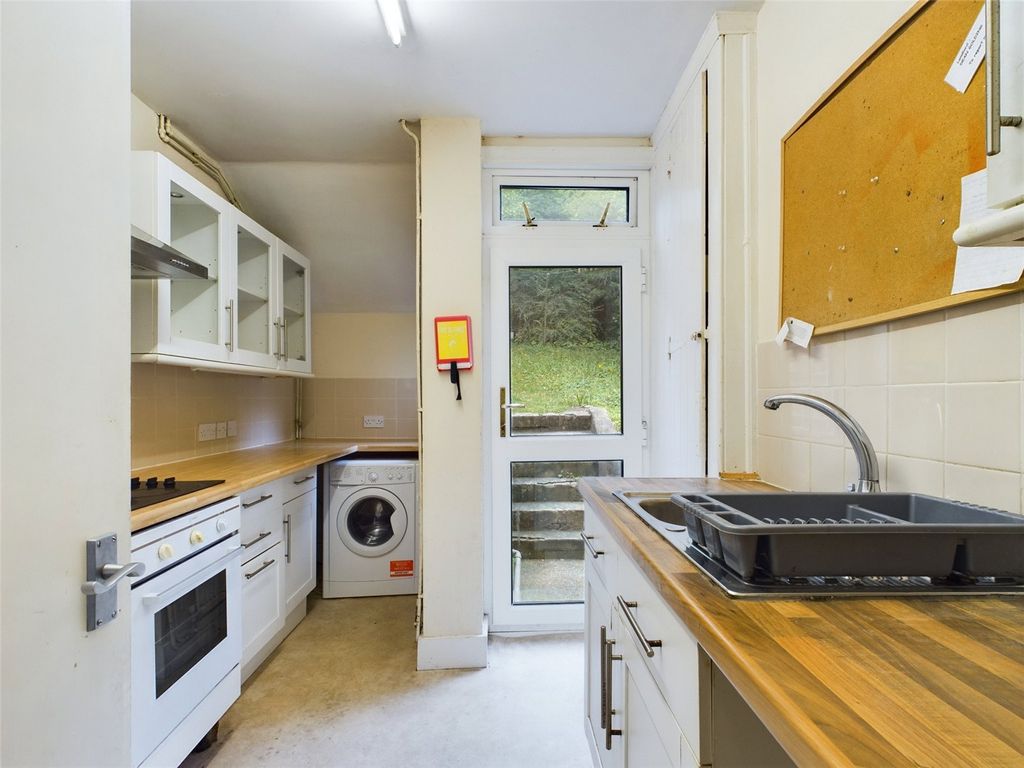 Property photo 2 of 13 Kitchen