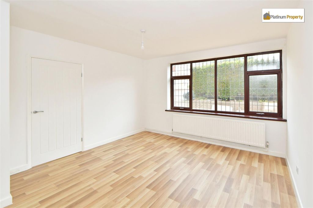 Property photo 3 of 23 Rah_4781.Jpg