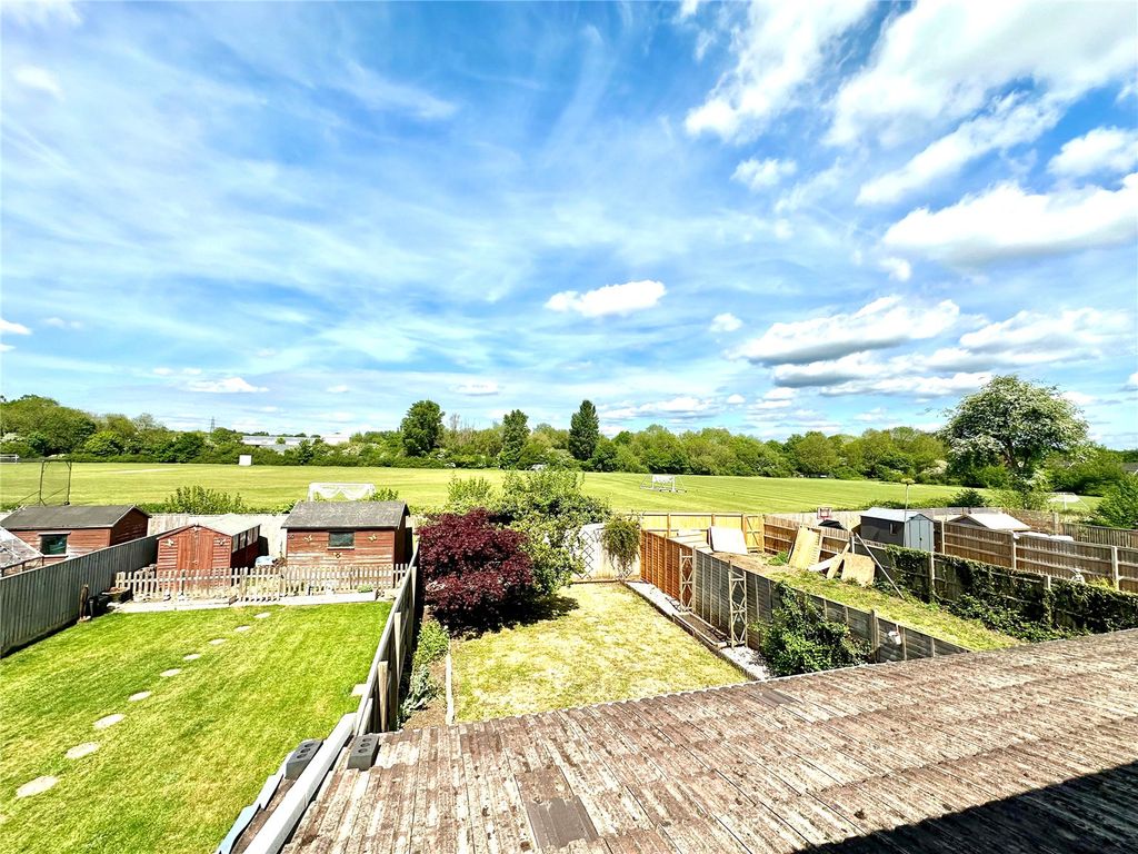 Property photo 2 of 16 Picture No. 10