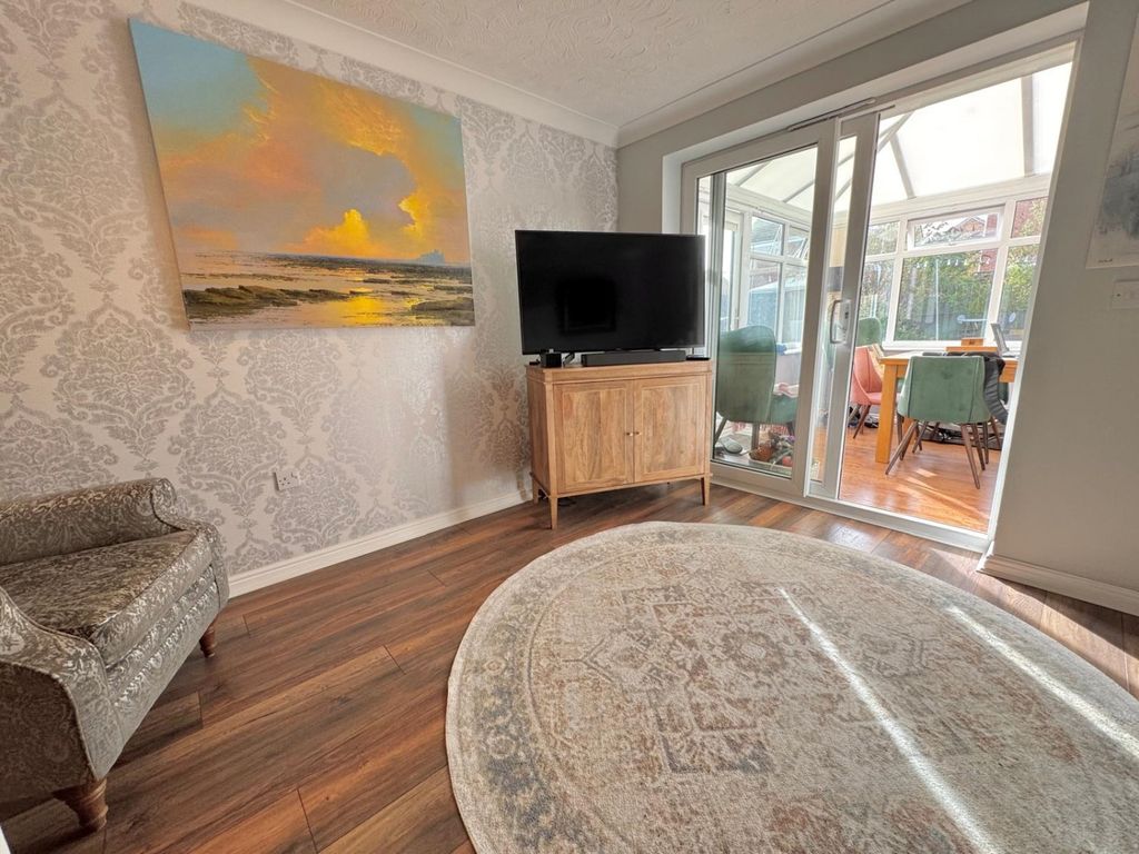 Property photo 2 of 14 87019162-B4c9-4Be7-9006-B7F8F956E156