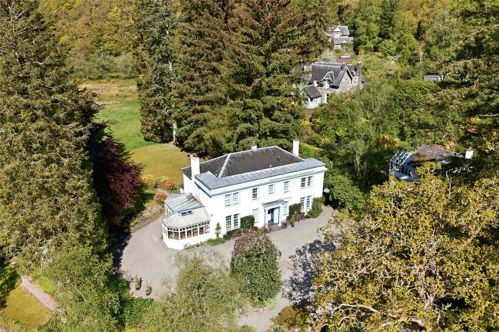 Property photo 3 of 40 Dundarroch