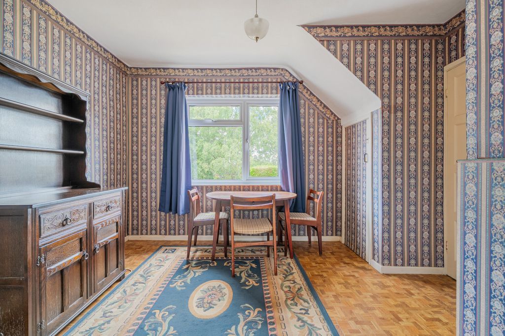 Property photo 3 of 19 1510047-7-6A86F6d...