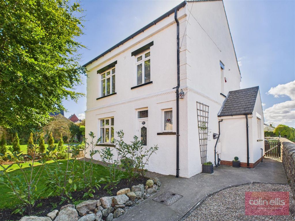 Property photo 1 of 28 Cam05075G0-Pr0210-Still034.Jpg