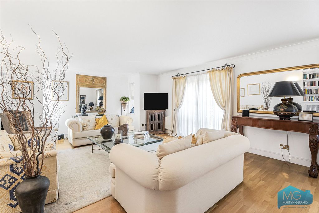 Property photo 2 of 22 Picture No. 20