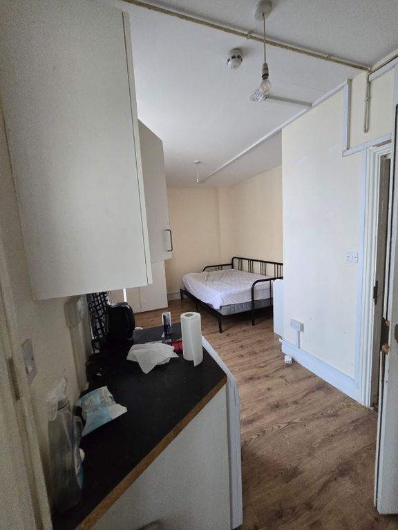 Property photo 2 of 12 Gallery