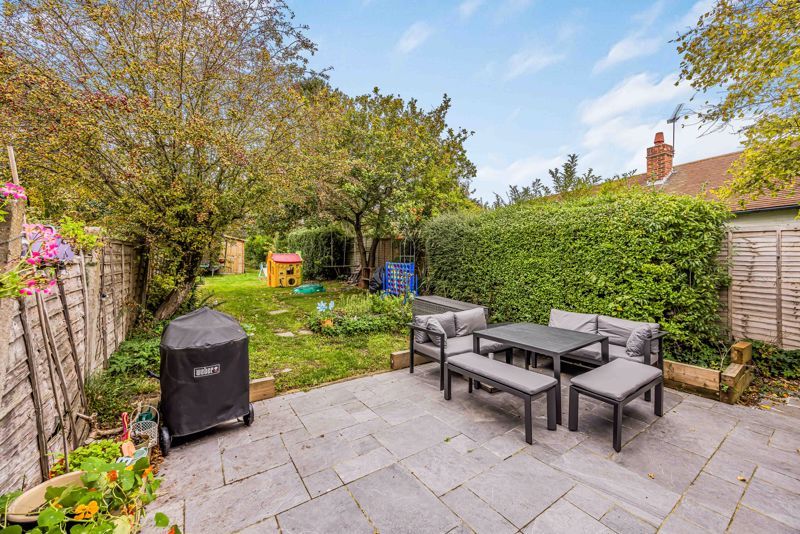 Property photo 1 of 29 Photo 34