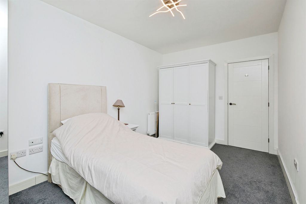 Additional image 10 of 2 bed flat for saleDuffield Road, Derby DE22