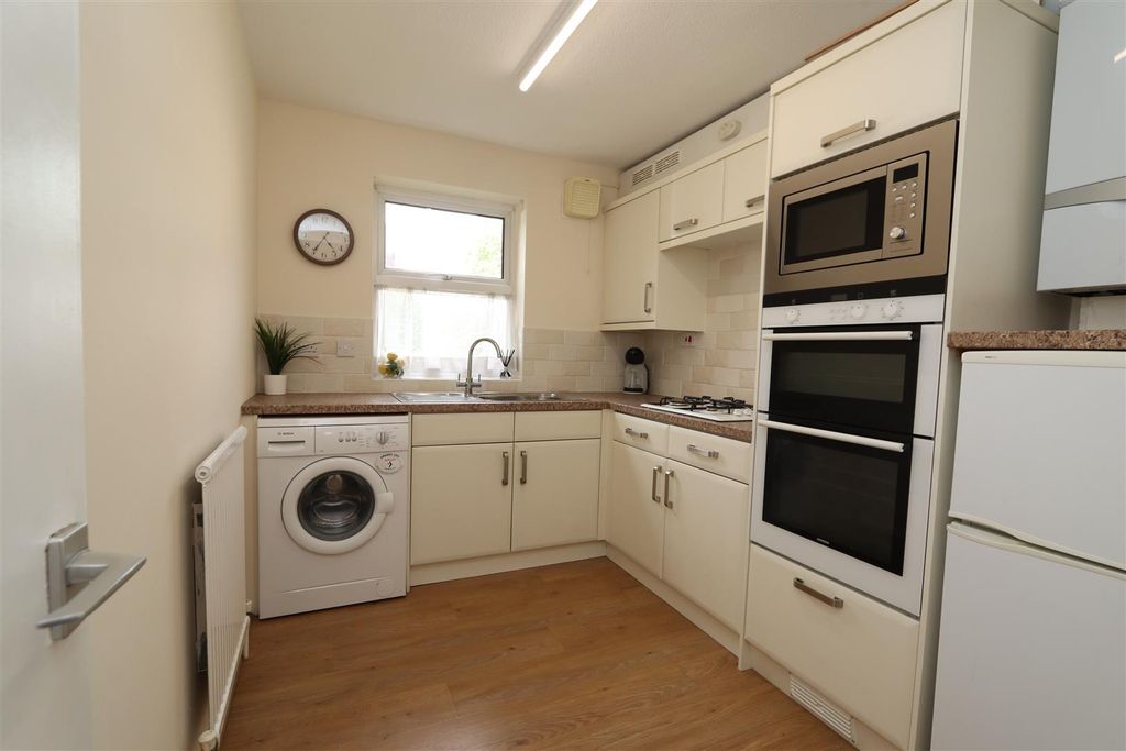 Property photo 3 of 8 Img_9723.Jpg