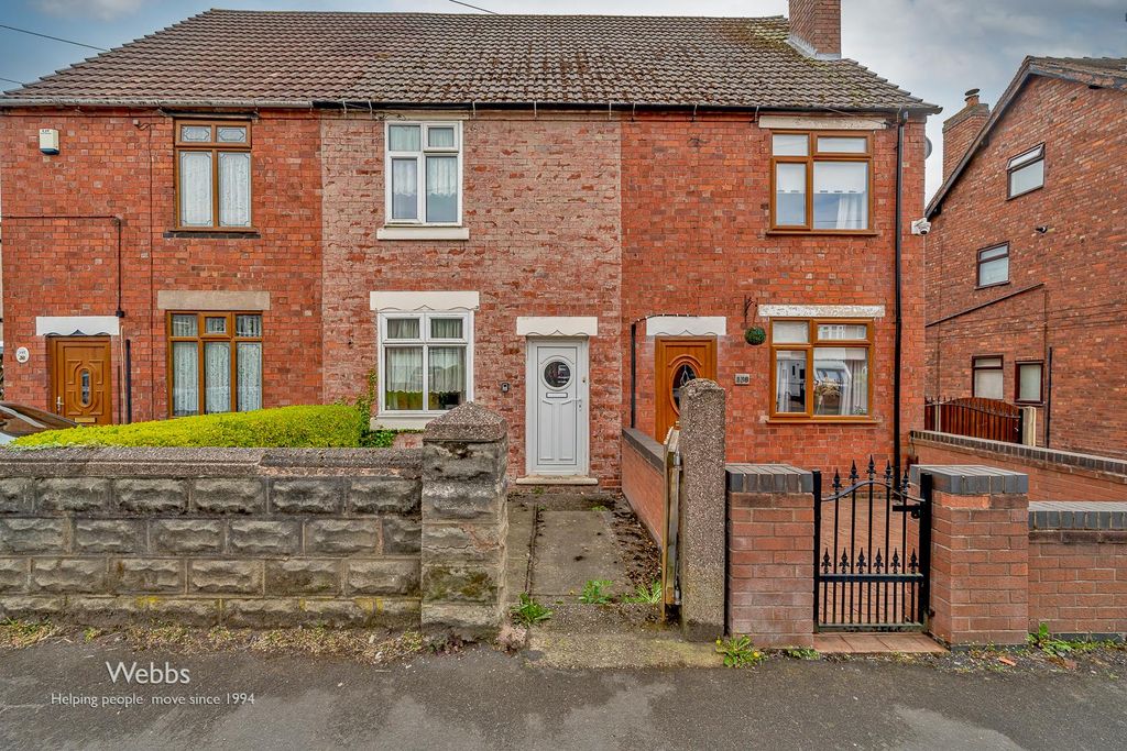 Property photo 1 of 17 Â© Webbs Estate Agents Â© (33 Of 71).Jpg