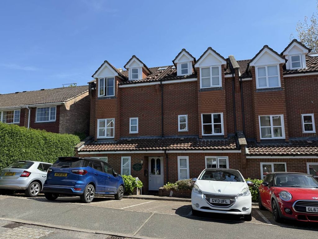 Property photo 1 of 8 Img_3313