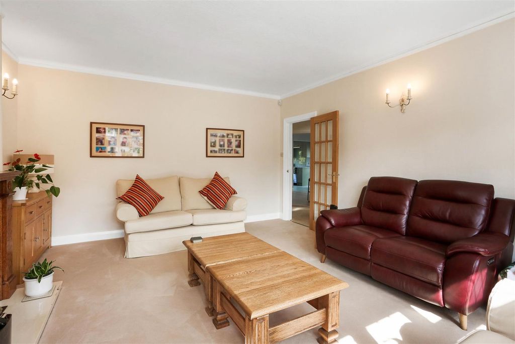 Property photo 3 of 36 1525104448 - 11.Jpg