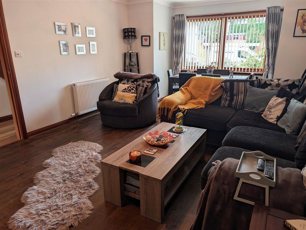 Property photo 3 of 14 Lounge 2.Png