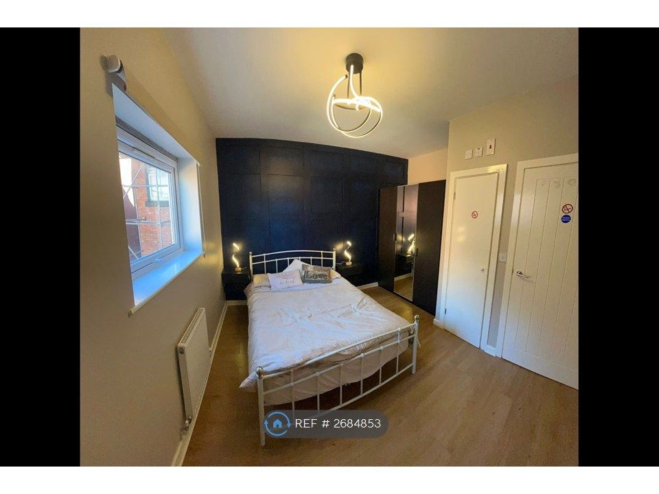 Property photo 3 of 5