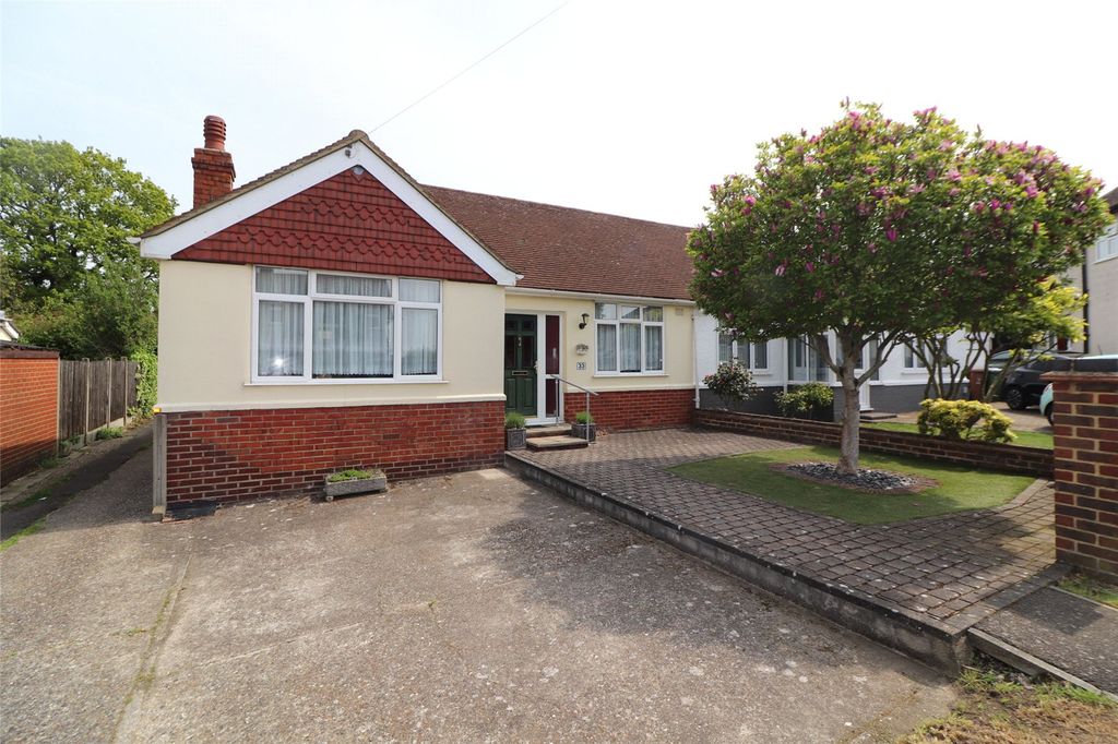 Property photo 1 of 15 Picture No. 11