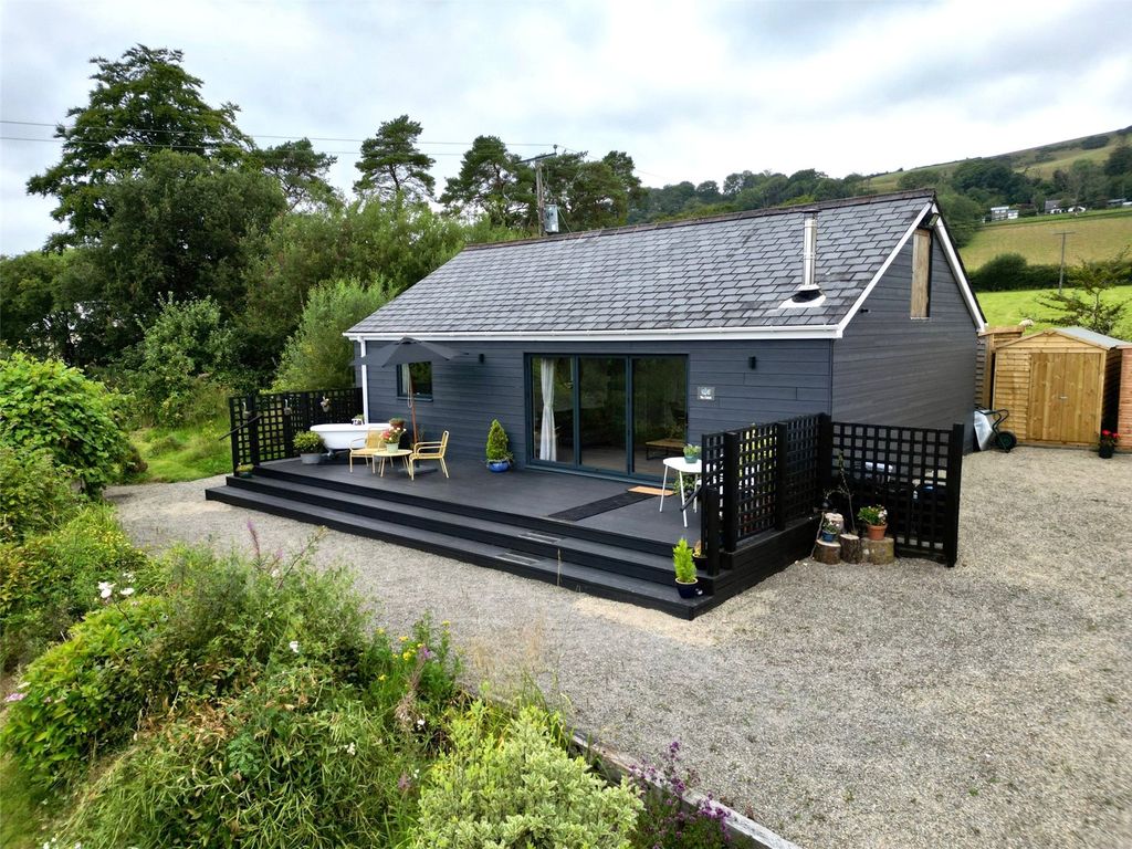 Property photo 3 of 31 Picture No. 29