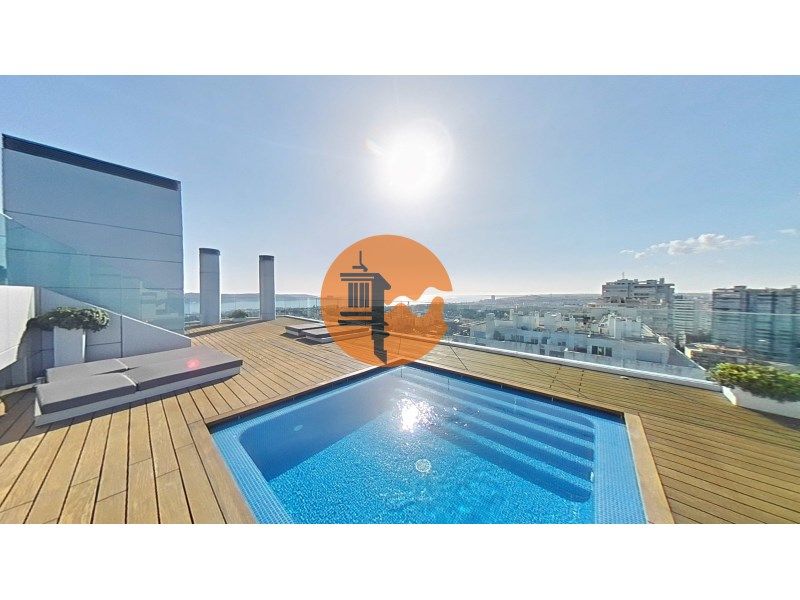 Property photo 1 of 70