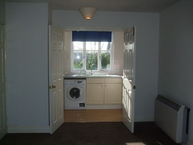 Property photo 3 of 8 Living Room