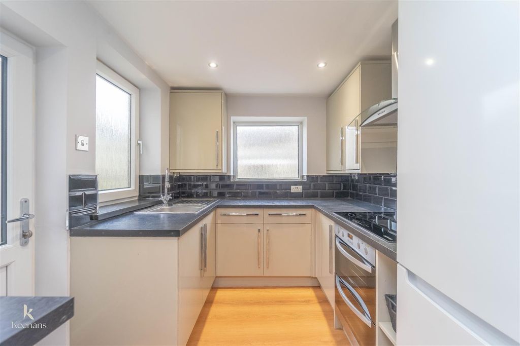 Property photo 2 of 19 Dsc06436.Jpg