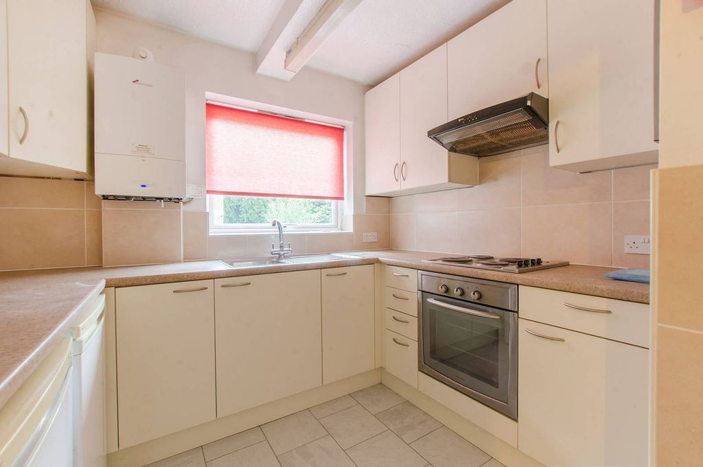 Property photo 1 of 5