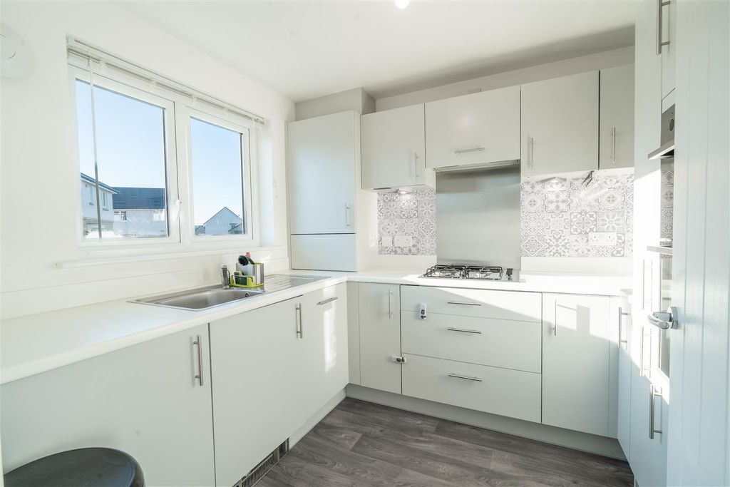 Property photo 3 of 13 Kitchen.Jpg