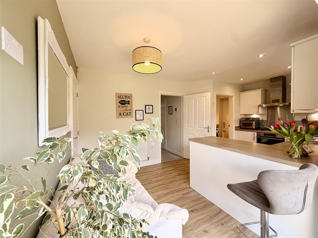 Additional image 14 of 4 bed detached house for saleDaffodil Close, Loughborough LE11