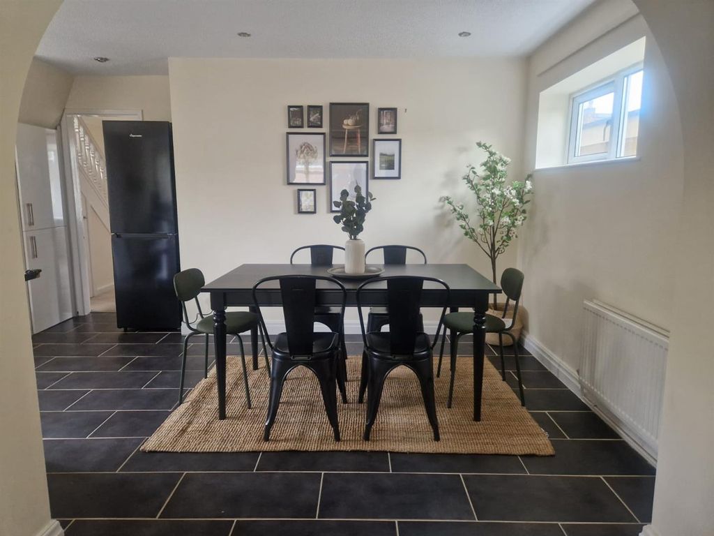 Property photo 3 of 18 Whatsapp Image 2024-06-17 At 14.51.05.Jpeg