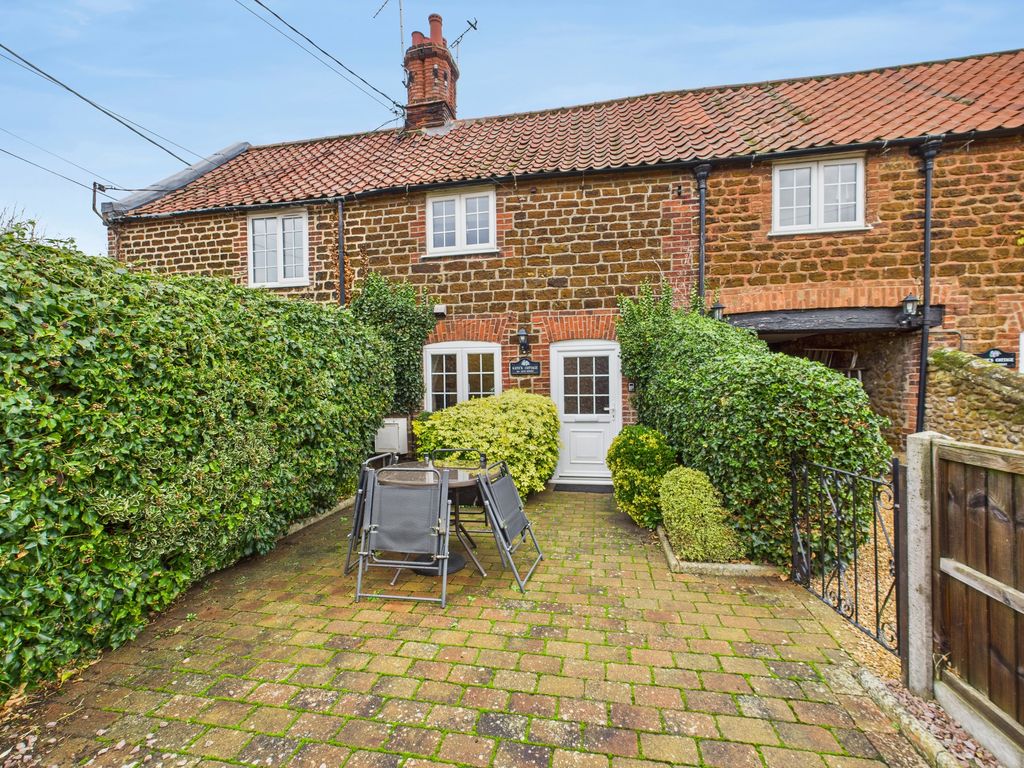 Property photo 1 of 8