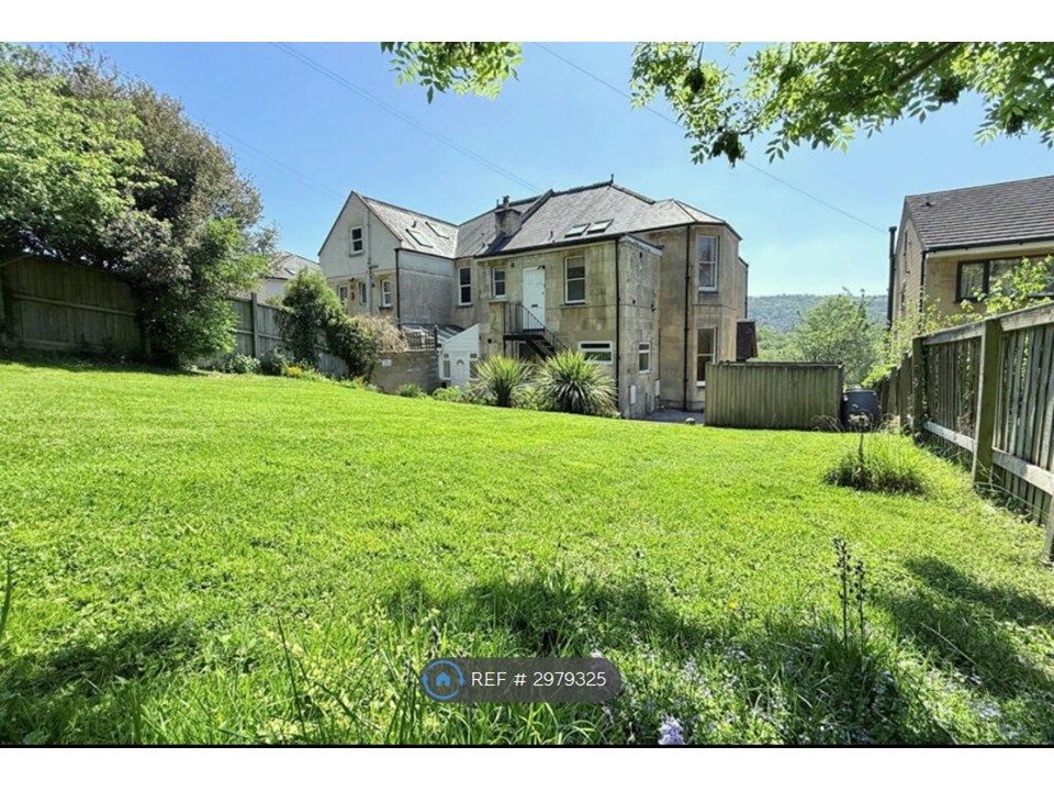 Property photo 3 of 9