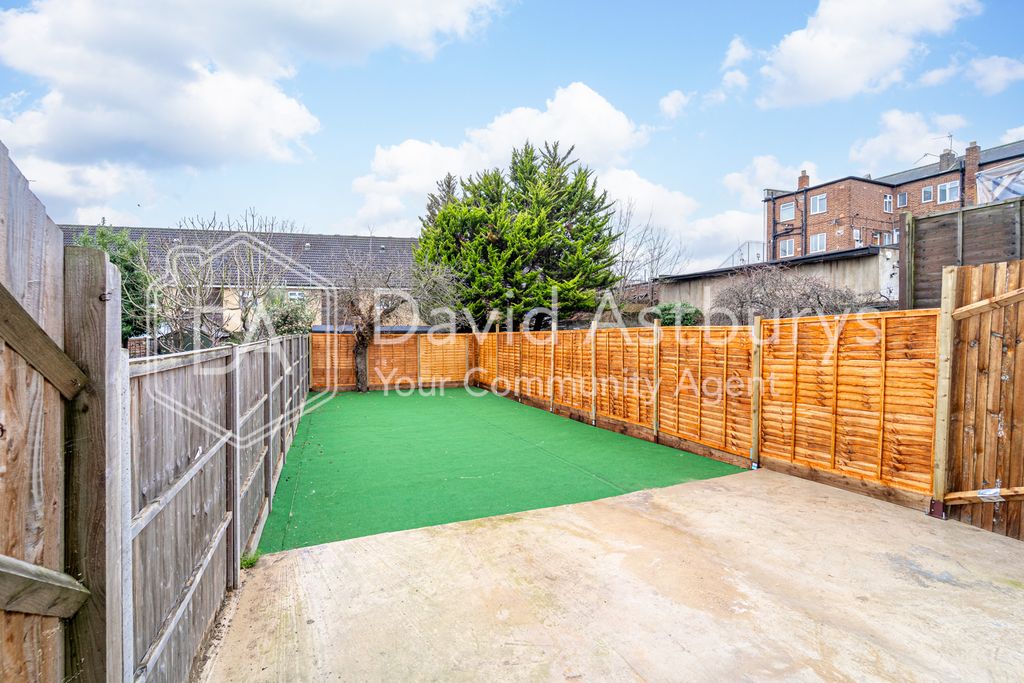 Property photo 2 of 21 Ndb02987-Edit