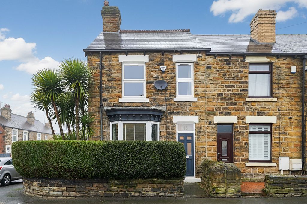 Property photo 1 of 25