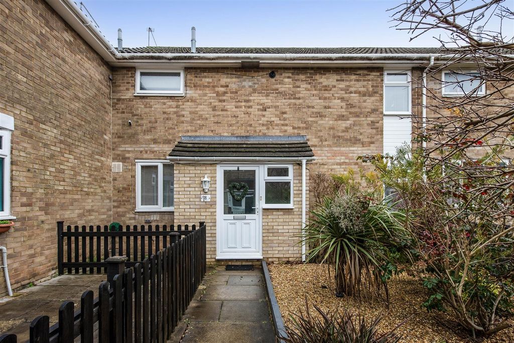 Property photo 1 of 22 Ph2_6355571 .Jpg