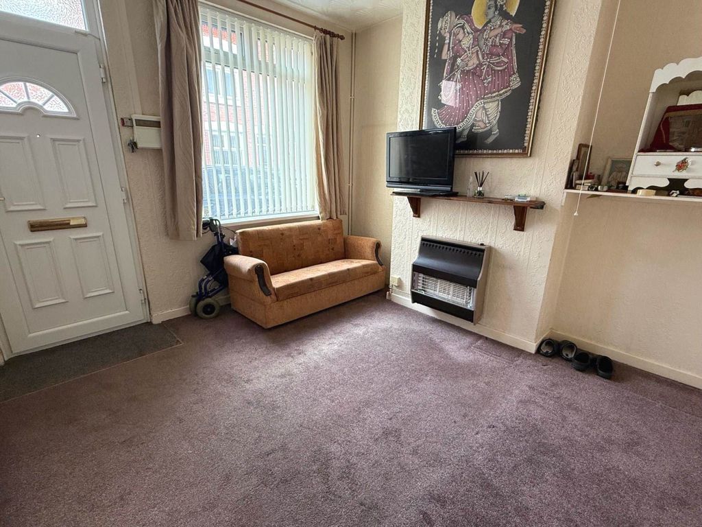 Property photo 3 of 15