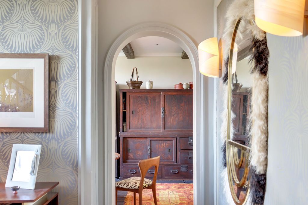 Additional image 9 of 5 bed semi-detached house for saleHampton Court Road, East Molesey KT8