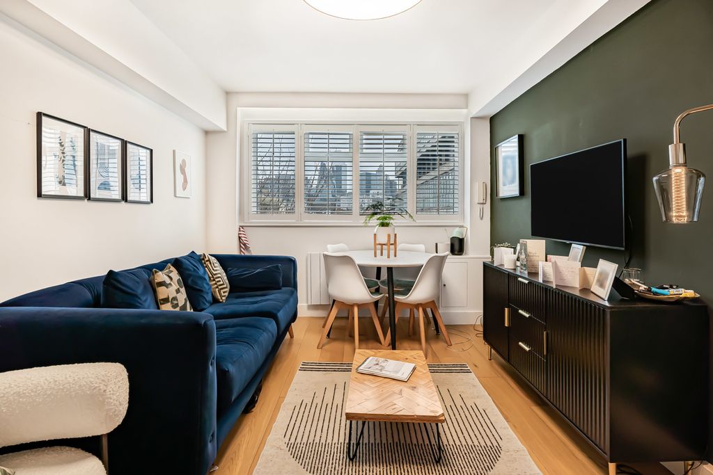 Property photo 1 of 15 Reception Room