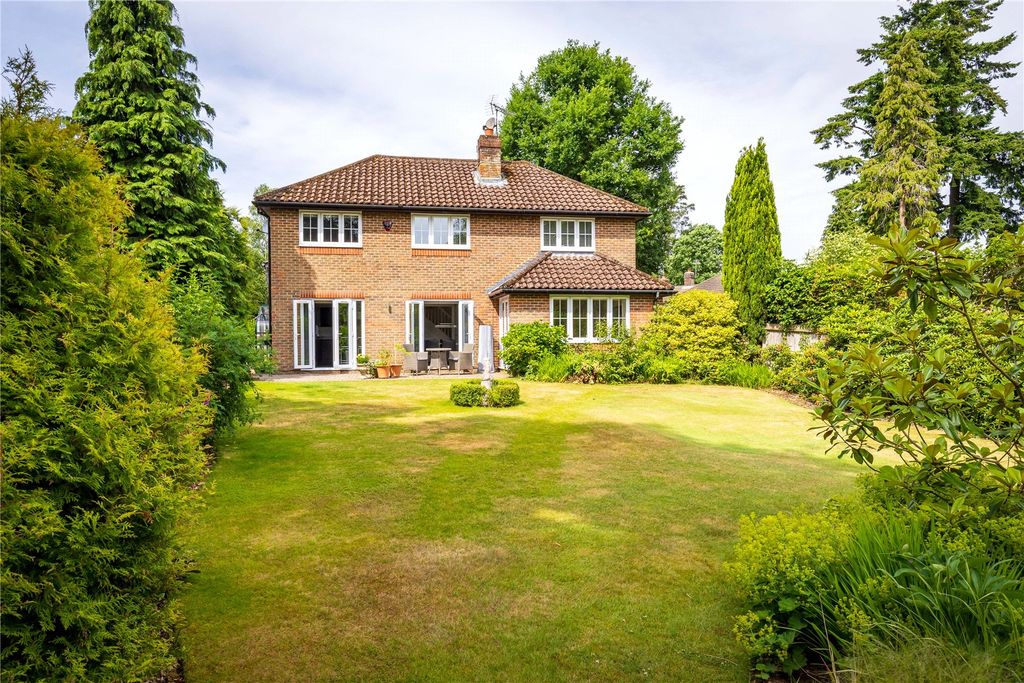 Property photo 1 of 38 Picture No. 56