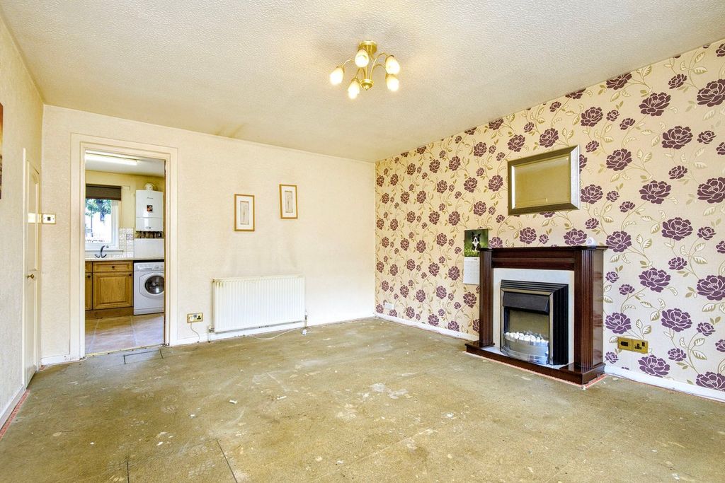 Property photo 3 of 16