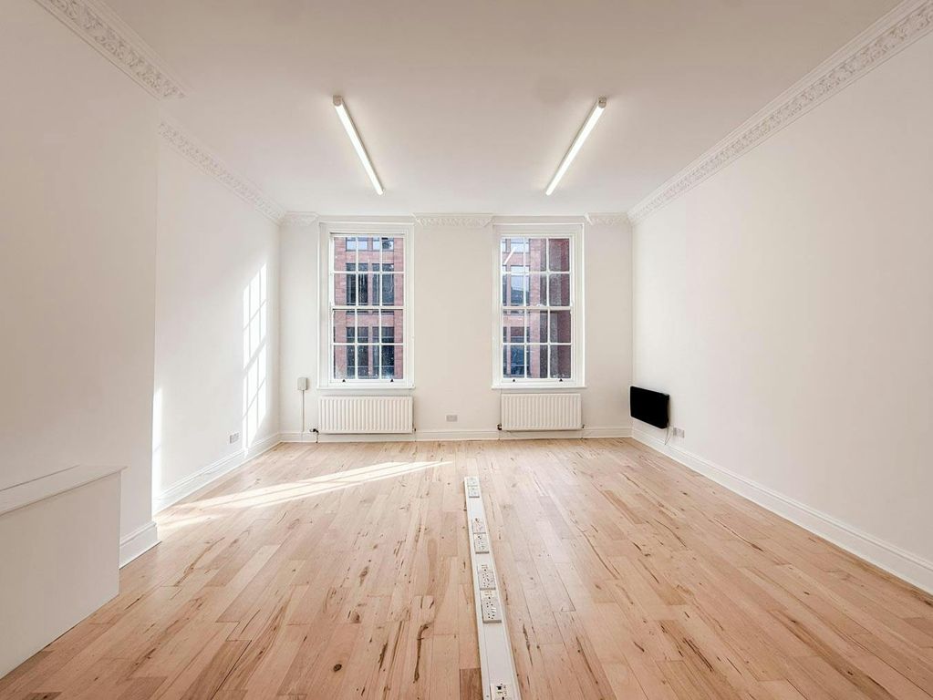 Property photo 3 of 11 Kings Court_Office To Let_Altrincham-08.Jpg