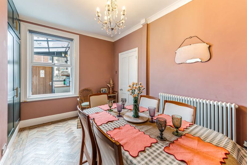 Property photo 3 of 20 Photo 10