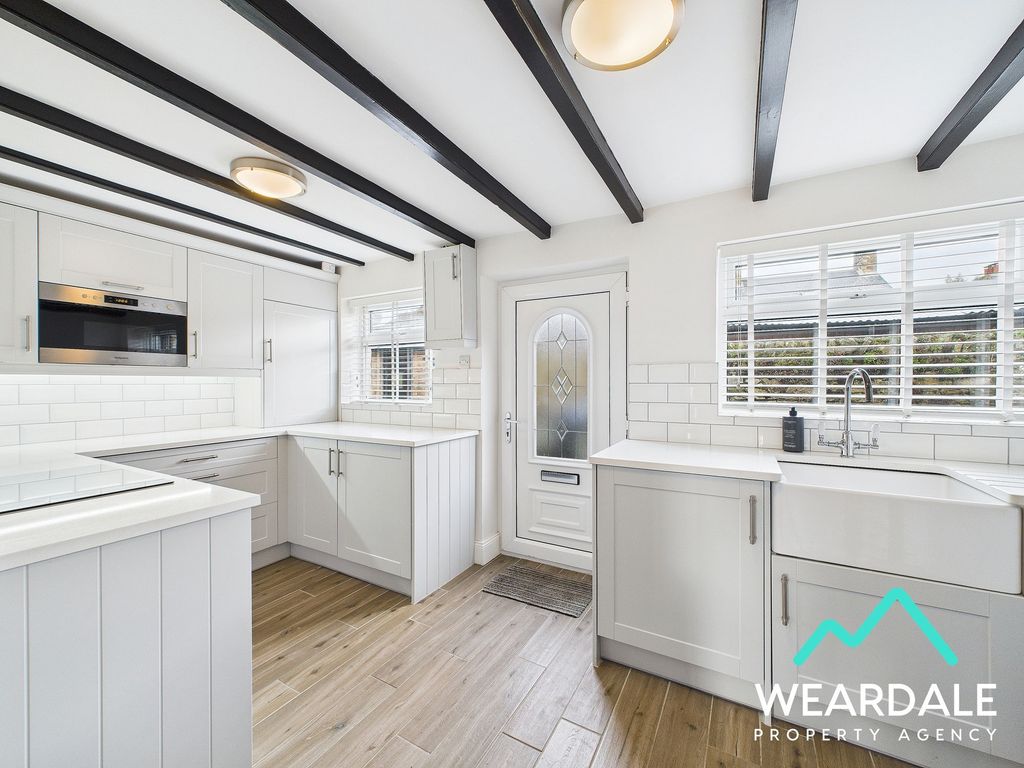 Property photo 3 of 28