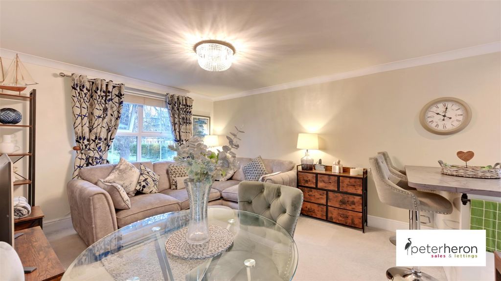 Property photo 2 of 14 Open Plan Living Room/Kitchen