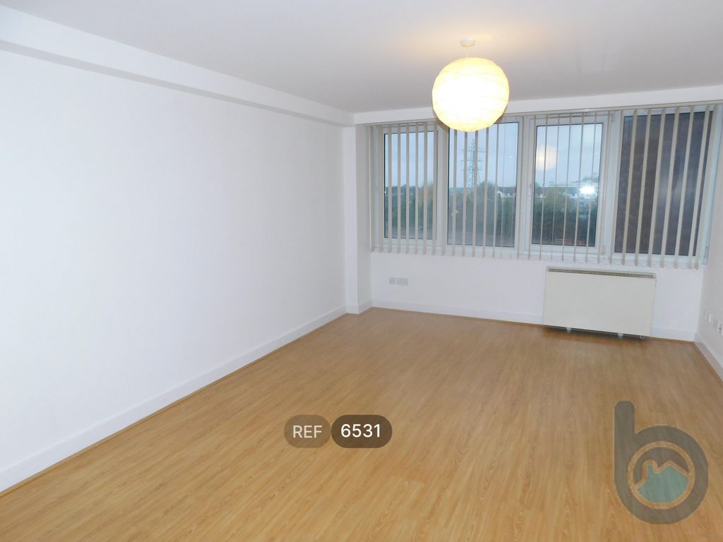 Property photo 3 of 12 Living Room