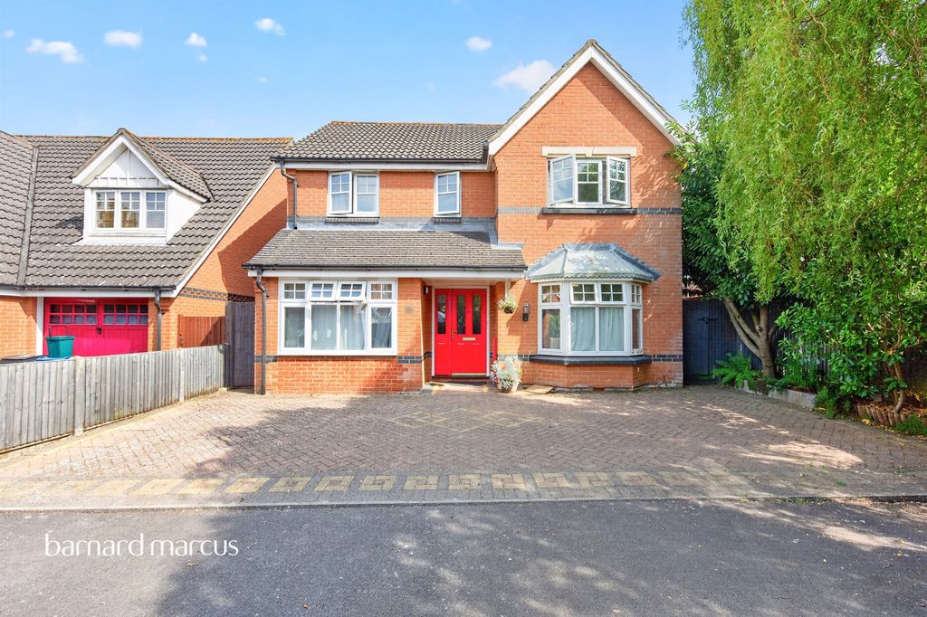 Property photo 1 of 16