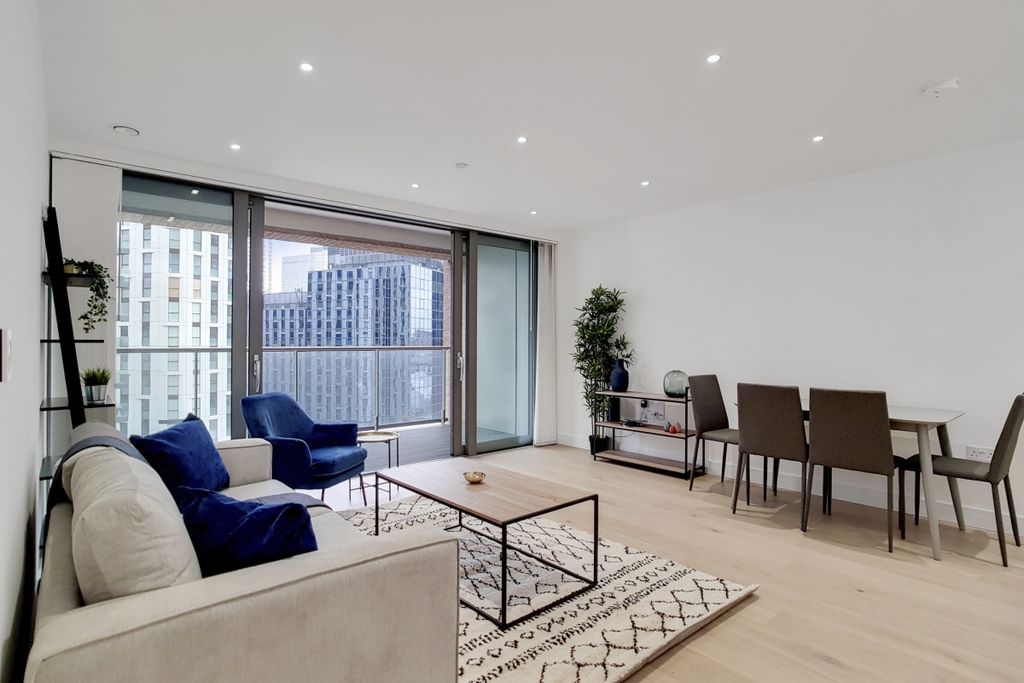 Property photo 1 of 11 5_Kitchen_Recepti...